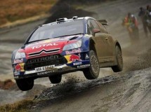 Sebastien Loeb gana en Gran Bretaña y consigue su sexto Mundial de Rallies