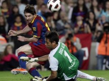 Liga Española 2010/11 1ª División: el Madrid gana en San Mamés, pero el Barça no pincha frente al Almería