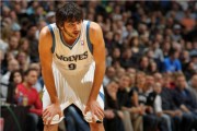 24557NBA: Ricky Rubio debuta con 6 puntos, 5 rebotes y 6 asistencias, aunque con derrota