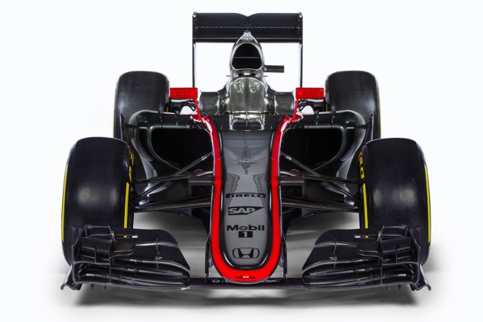 Imágenes de los coches de Ferrari, McLaren, Lotus, Sauber, Force India y Williams para 2015