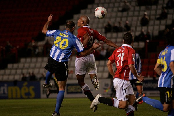 Mora (Hércules) El defensa Mora marcó el gol de la victoria del Hércules