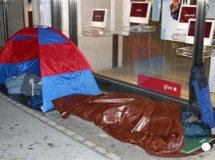 Ya hay cola en Londres para comprar un iPhone