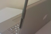 20645Apple negocia que le devuelvan un prototipo de MacBook Pro con 3G