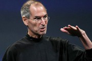 Steve Jobs renuncia a su puesto de CEO de Apple