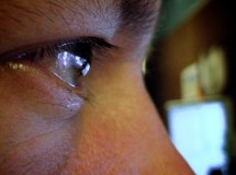 Cómo evitar que ardan los ojos al usar los nuevos iPhone, iPad o iMac