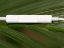 Controla iTunes con los auriculares de Apple
