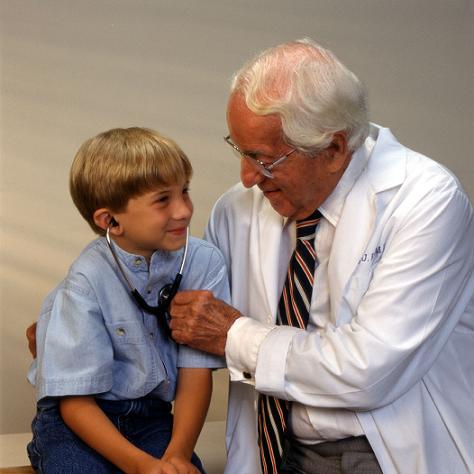 Los pediatras en Asturias atienden demasiados niños