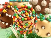 Receta para niños: Piruletas de nubes y chocolate