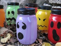 Manualidades con niños: Botes monstruosos para Halloween