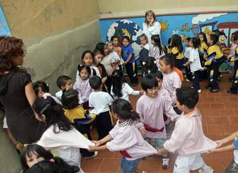 2137Alteración de conducta en niños