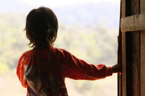 Recuperación de una pequeña con un meduloblastoma