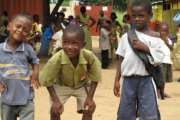 6385Comparte tus juguetes con los niños de Ghana