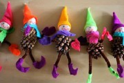 Más manualidades con piñas para niños