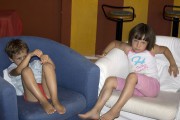8244Niños hiperactivos, adultos hiperactivos