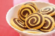 8703Receta para niños: Galletas bicolores