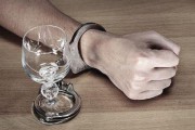 Abusos en la infancia, alcoholismo adulto