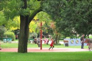 10606Limitar el fútbol en las escuelas