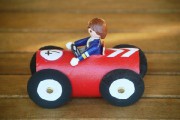 10952Manualidades infantiles: Coches reciclados