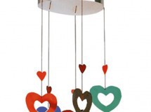 Ideas para el Día de la Madre: Móvil de corazones