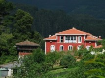 Campamento en el Palacio de la Bouza en Asturias