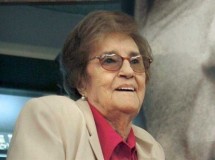 Ha muerto Corín Tellado, la “reina del mundo rosa”