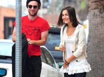 Camilla Belle podría estar engañando a Joe Jonas con Robert Pattinson