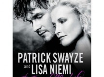 La viuda de Patrick Swayze presenta su libro