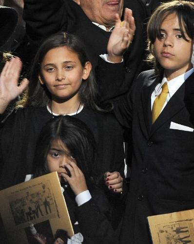 Los hijos de Michael Jackson en un show televisivo y la familia enfrentada por ello