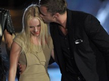 Alexander Skarsgård se muestra muy cariñoso con Kate Bosworth