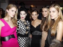 Un quinteto de bellas para una cena solidaria