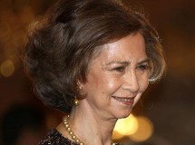 Según la Casa Real, la Reina Sofía no padece Gripe A