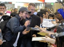 Robert Pattinson promociona Luna Nueva en Tokio