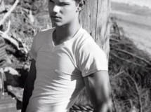 Fuertes rumores apuntan a que Taylor Lautner es gay
