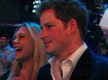 El príncipe Harry de Inglaterra y Chelsy Davy, invitados en la final del Factor X británico
