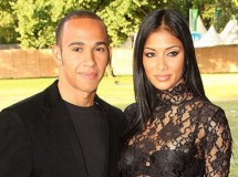 El piloto de F1 Lewis Hamilton rompe con su novia