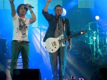 Alejandro Sanz reúne a muchos famosos dentro y fuera del escenario en Madrid