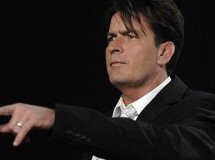 Charlie Sheen acuerda el divorcio por más de 2 millones de dólares