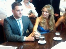 Michael Bublé y Luisana Lopilato, roban en su casa el mismo día de su boda