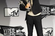 17943Katy Perry y Adele, triunfadoras de los MTV VMA 2011