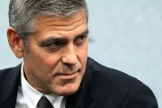 George Clooney podría interpretar a Steve Jobs