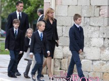 La infanta Cristina y sus hijos acuden al funeral de Juan María Urdangarin