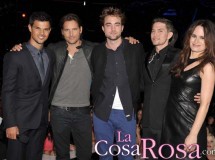 Robert Pattinson, en los MTV VMA 2012, y Kristen Stewart, en Canadá