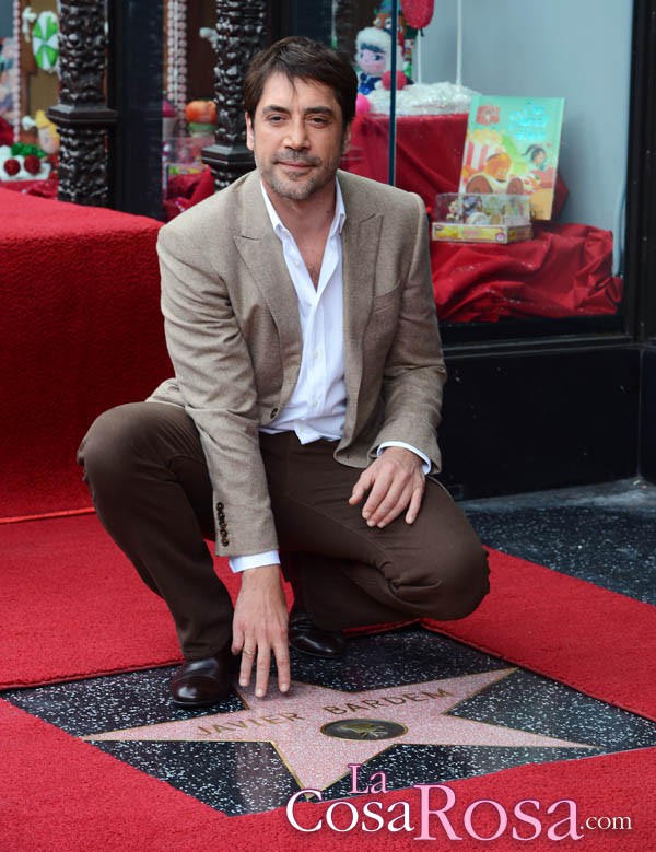 Javier Bardem consigue su estrella en el Paseo de la fama de Hollywood