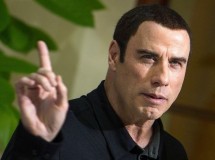 John Travolta es denunciado por uno de sus amantes