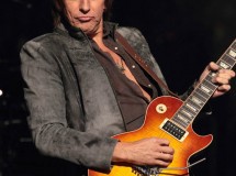 Richie Sambora deja la gira de Bon Jovi por motivos personales