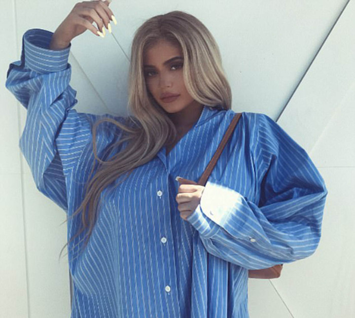 Kylie Jenner aterrorizada tras engordar más de 27 kilos en su embarazo
