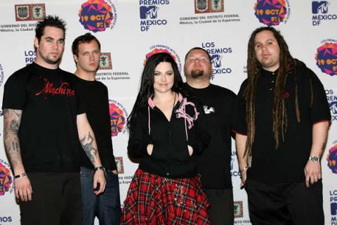 Retraso indefinido del próximo trabajo de Evanescence