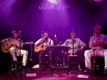 Los Delinquentes y Tomasito homenajean a los suyos