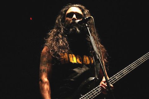 Tom Araya, de Slayer, comenta su relación con Mustaine y el futuro de su grupo