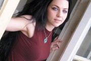 Amy Lee comenta el nuevo disco de Evanescence